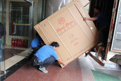 连平钢琴贵重工艺品无忧运
